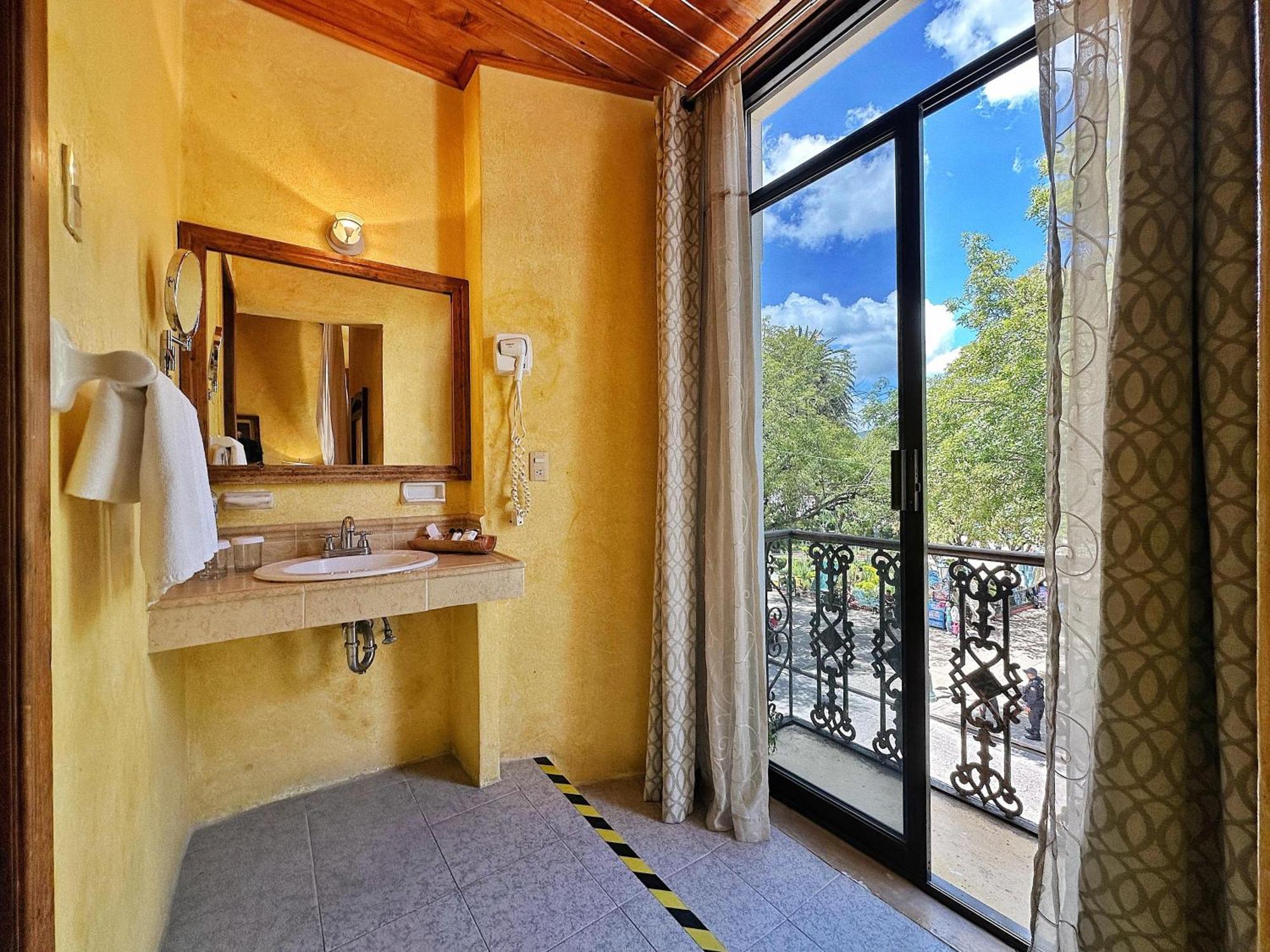 Hotel Ciudad Real Centro Historico San Cristóbal de Las Casas Eksteriør bilde